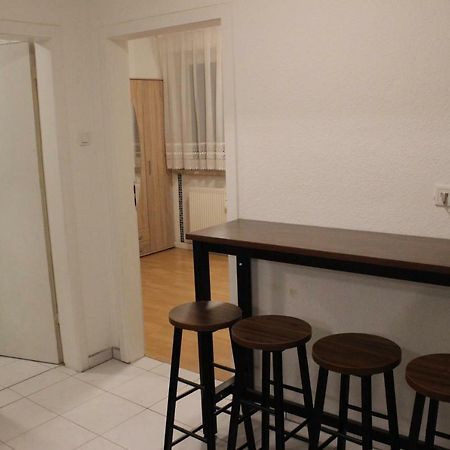 Zimmer Sucht Bewohner 뒤스부르크 외부 사진