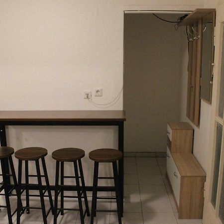 Zimmer Sucht Bewohner 뒤스부르크 외부 사진
